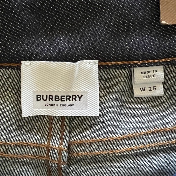 Burberry Postcard Motif Japanese Selvedge Jeans NWT size 25” - Picture 8 of 12